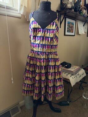 Bernie Dexter Lipstick print dress shorter version (length 16”)